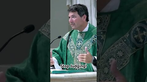 Look in the mirror before judging others! #shorts #shortsvideo #frmikeoconnor #catholic #homily