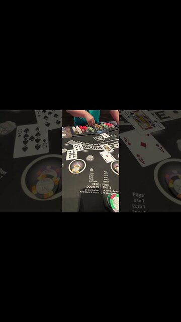 $600/Bet! Don’t Be My Signature move! #lasvegas #blackjack #casino