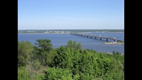 Relax on the river 🌫 Rest on the banks of the Volga in Russia 👒