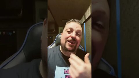 Malaking Saging “Big Banana” 🍌🤣