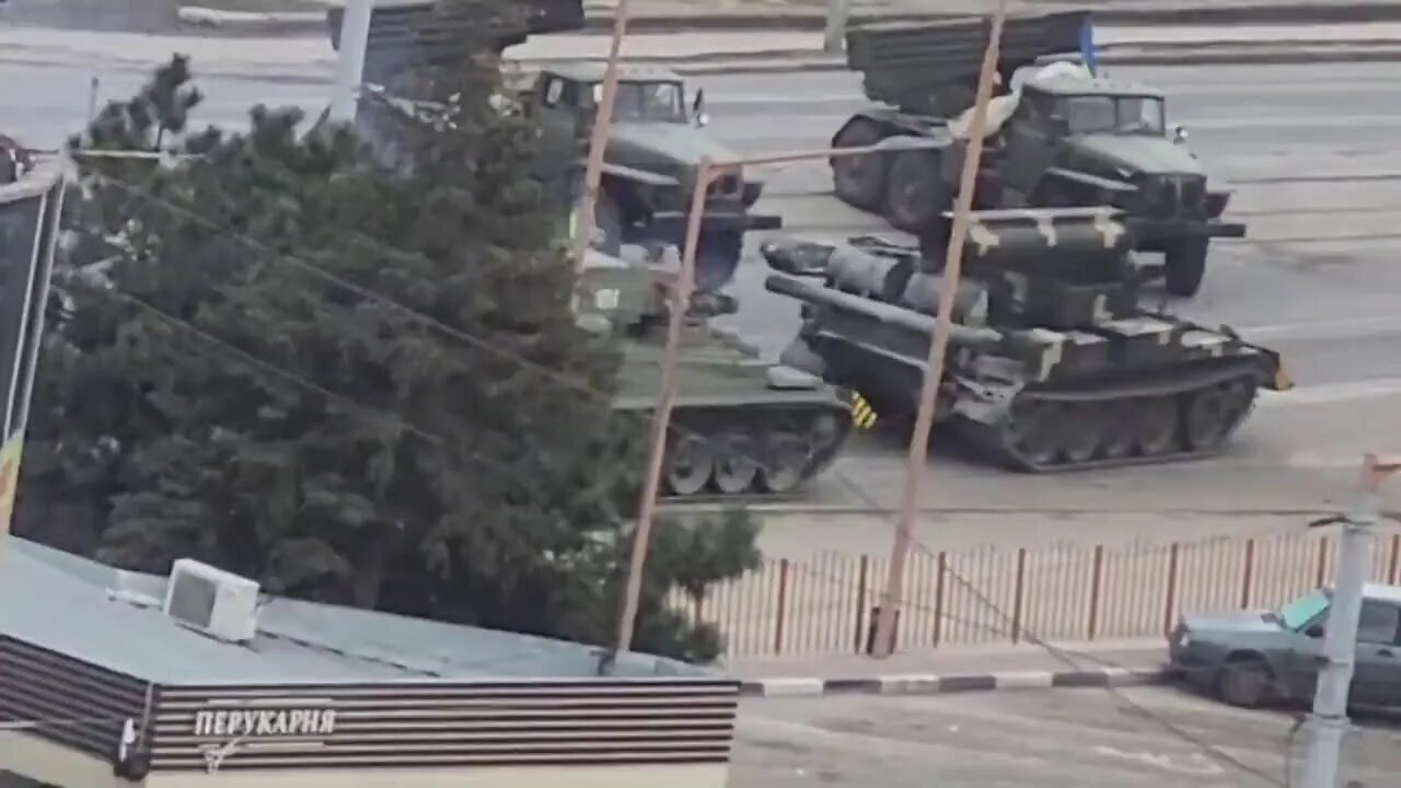 ★★★ Ukrainian MLRS batteries deployed in Kharkiv