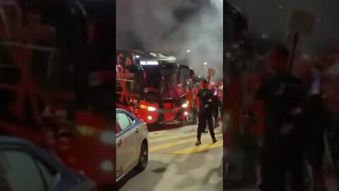 🔴⚫ A festa da torcida flamenguista antes a final da Copa do Brasil!