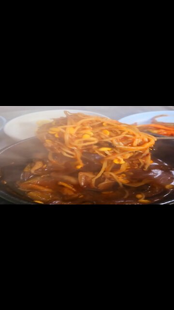 #lunch #Seoul #Korea Delicious and enjoyable lunch as Yukgaejang 육개장