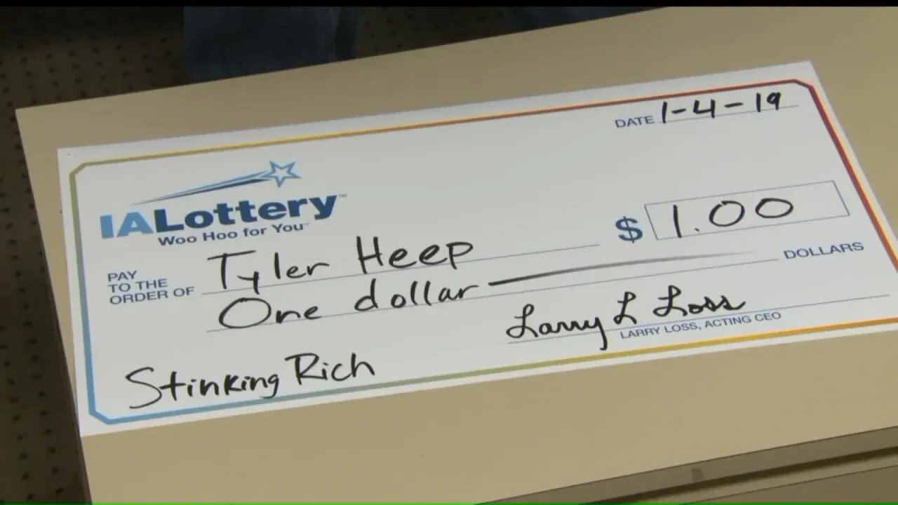 Iowa lottery player wins $1 but is treated like millionaire