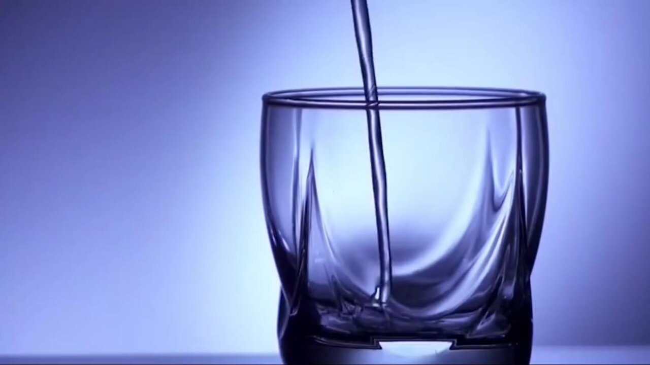 Why does peeing in boiling water scald the little penis?