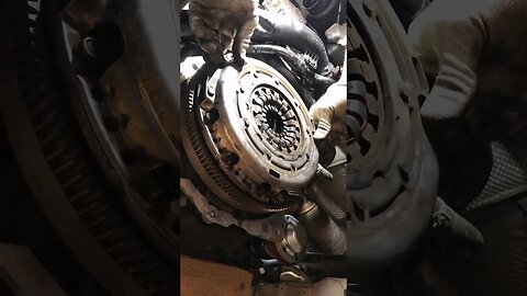 2.0 TDI clutch problem #mechanic #homegarage #viral #vagcars