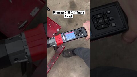 Milwaukee 2465 Electronic Torque Wrench #mechanic #tools #diy #cars #automotive #restoration