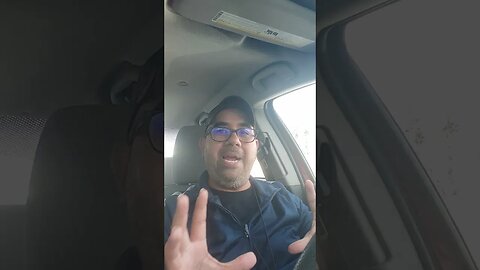 Tik-Tok lady yells at man: "DON'T APPROACH ME!!"