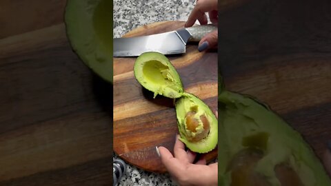 How To Cut Avocado For Low Carb Keto Recipes #Shorts #keto #Avocado #kitchenhacks