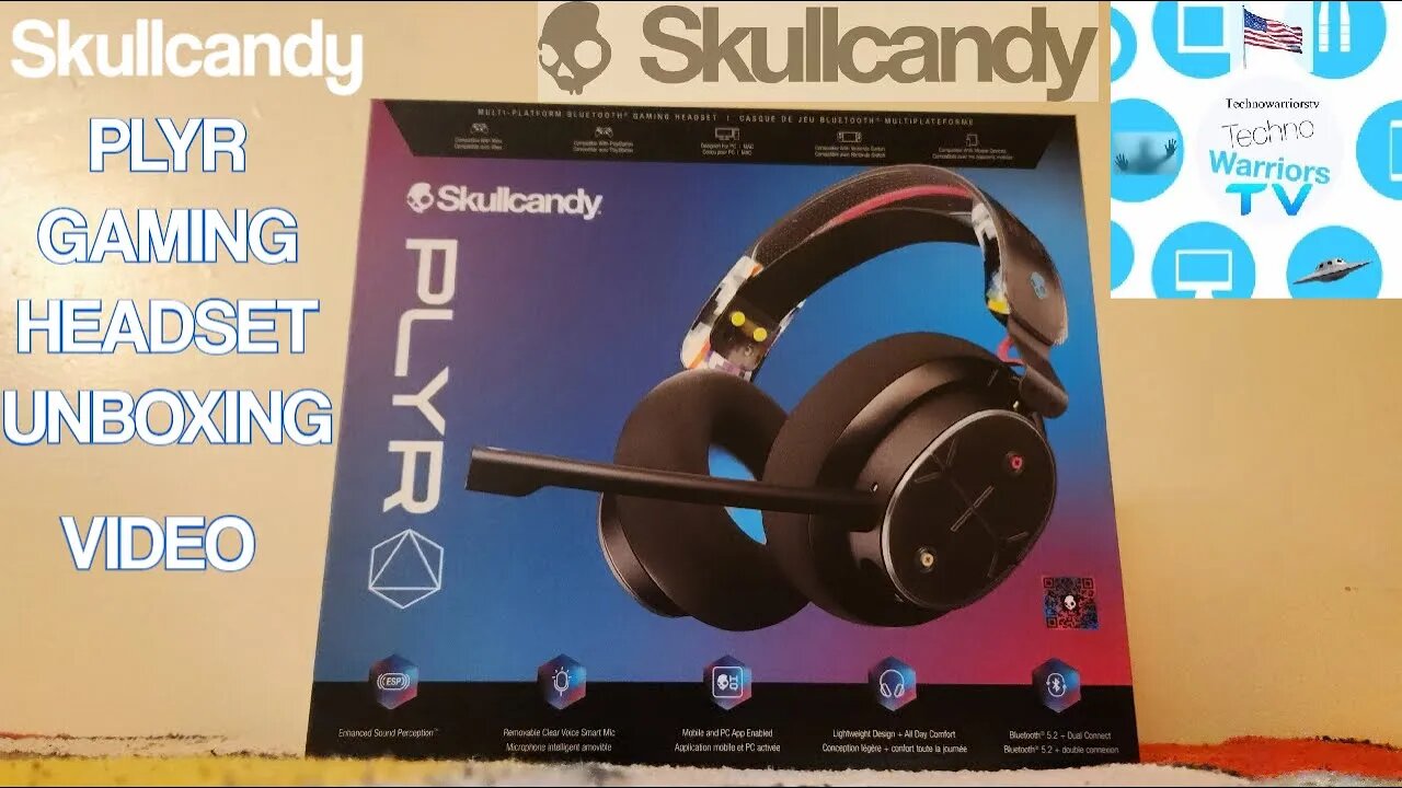 unboxing video fo the Skullcandy plyr wireless