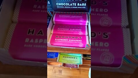 Chicken and Waffles Chocolate Bar? WHAAAAT!!!