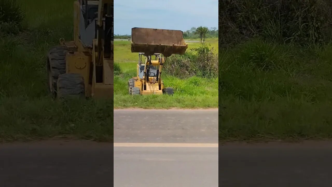 By the highway... #fun #truck #brazil