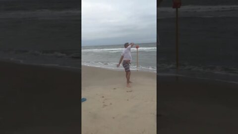 Estrela na praia do satélite Itanhaem