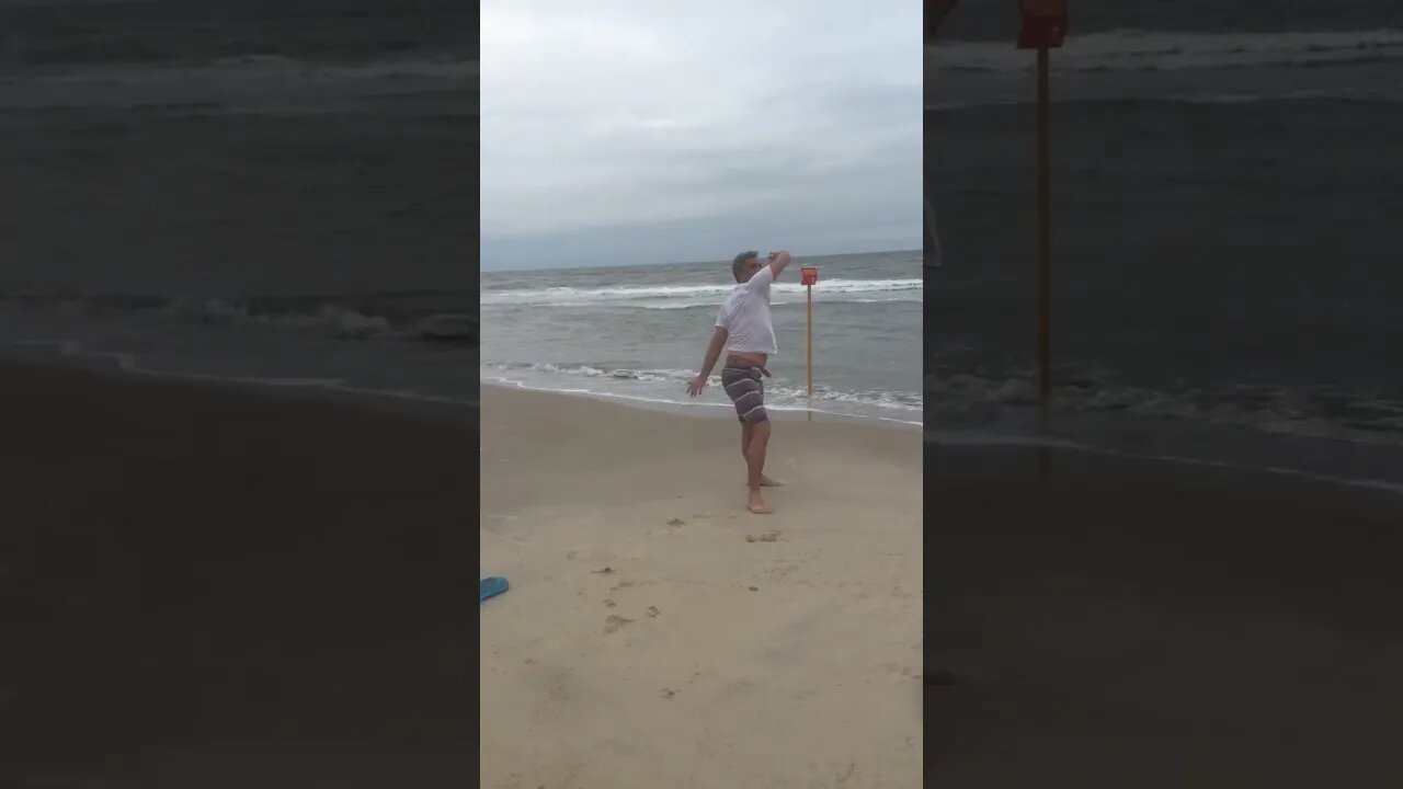 Estrela na praia do satélite Itanhaem