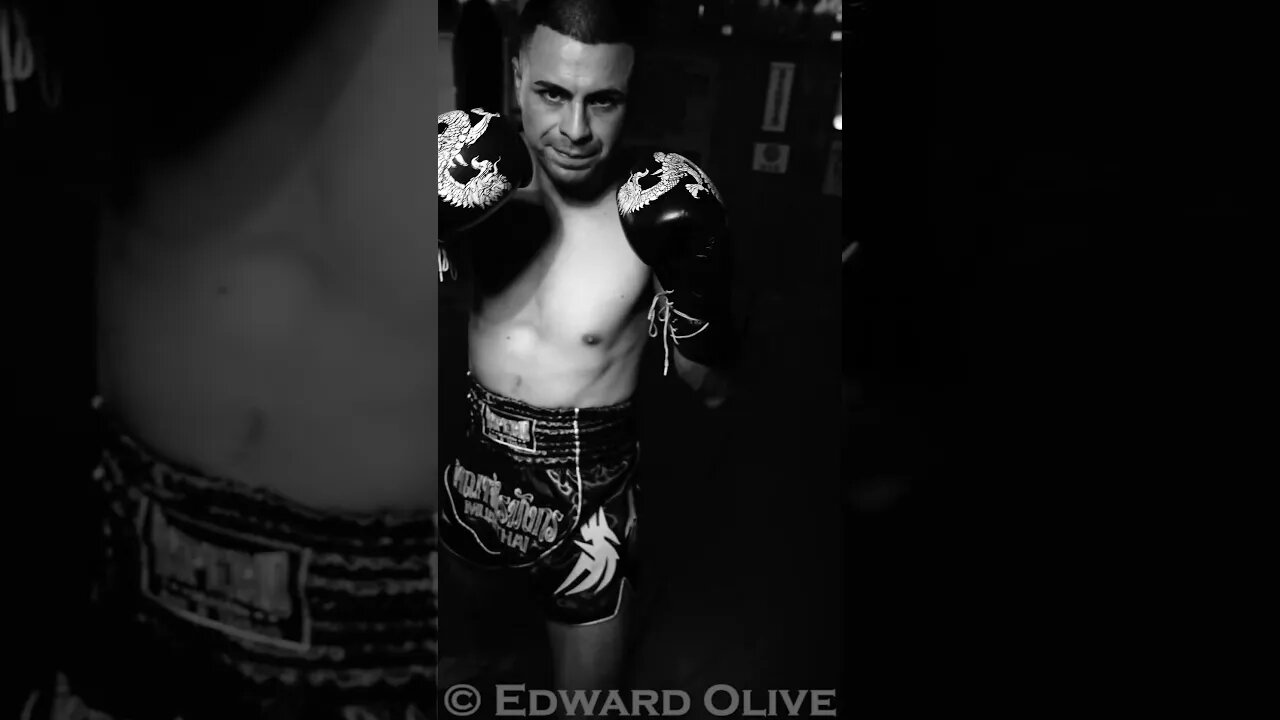 Sports commercial advertising portrait photographer edwardolive fotografo 605610767 muaythai deporte