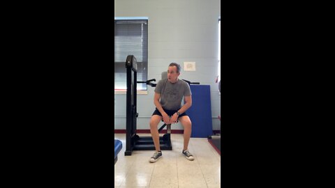 Machine shoulder press