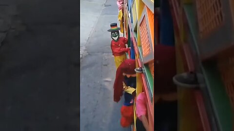 DANÇANDO FOFÃO, O MÁSKARA, BEN10 E HOMEM-ARANHA NA CARRETA DA ALEGRIA TREM BALADA