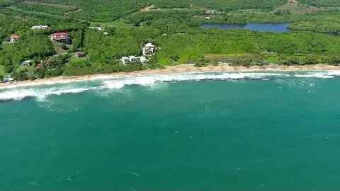 BATHWAY BAEACH Grenada Nov 2022