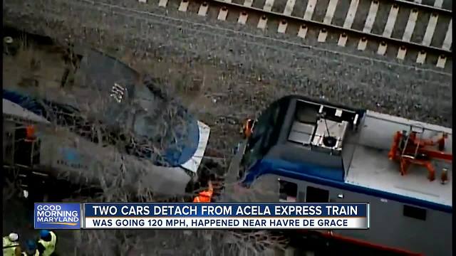 Amtrak train cars separate in Havre De Grace