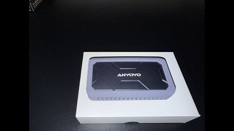 Installing Western Digital SSD inside Anyoyo enclosure part two