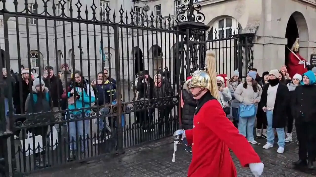 make way for the kings guard #horseguardsparade