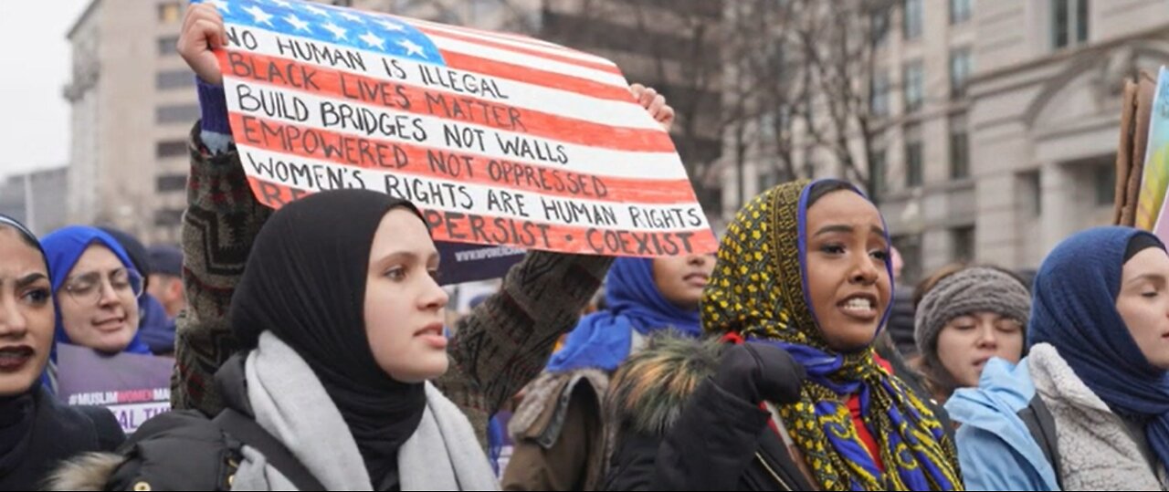 TICKING TIME BOMB: EXPERTS WARN OF POSSIBLE ISLAMIZATION OF US THROUGH IMMIGRATION POLICIES