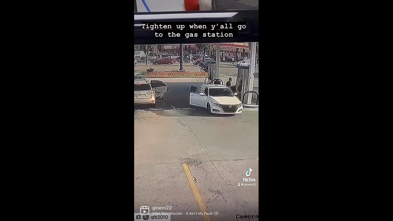 Car gets stolen in front of owner