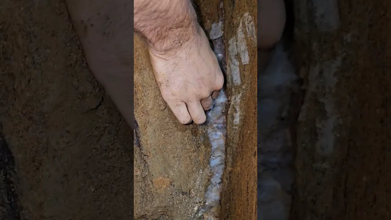 Is this the right stuff? #goldmining #goldprospecting