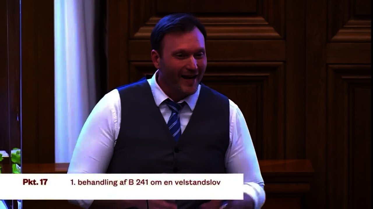 L. Boje revser politikerne i folketinget for at stemme for finansloven der gør os alle fattigere!