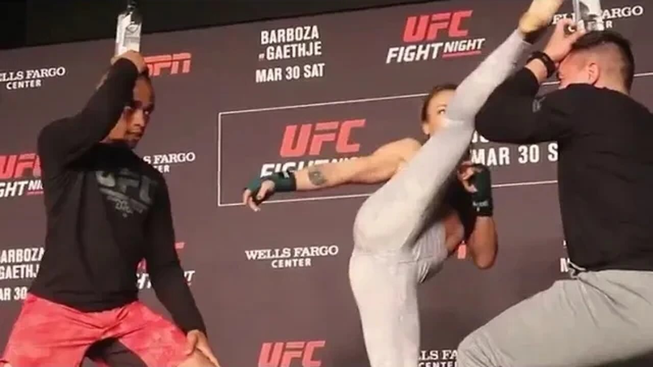 The Karate hottie Michelle Waterson’s flexibility is insane