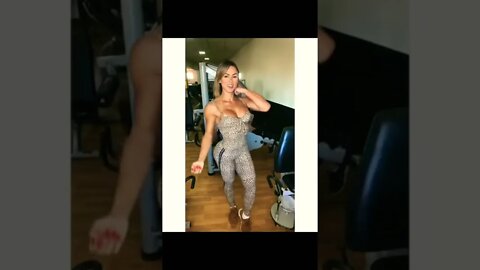 Hot 🔥Female bodybuilder💪 After workout 🏋️‍♀️