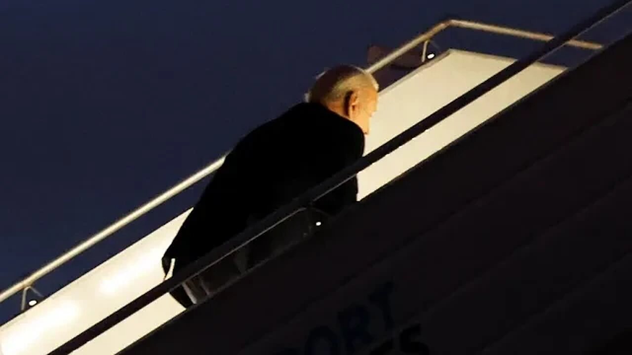 Европейское турне Байдена закончилось очень символично падением на трапе самолёта