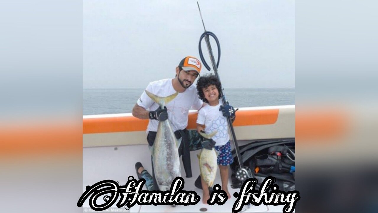 Hamdan with children Catch fish