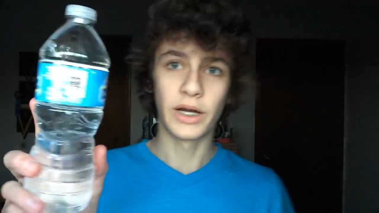 1 Second Water Bottle Drink!!!!