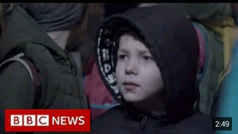 Helping Ukrainian orphans escape Kyiv as Russia’s invasion continues - BBC News