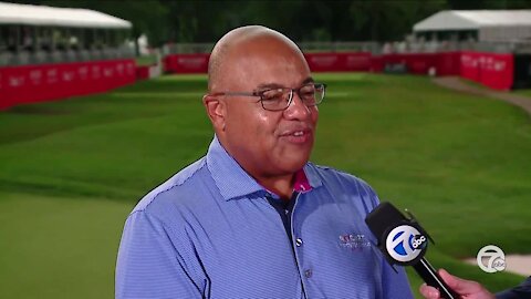 Mike Tirico helps Brad Galli wrap up Rocket Mortgage Classic special