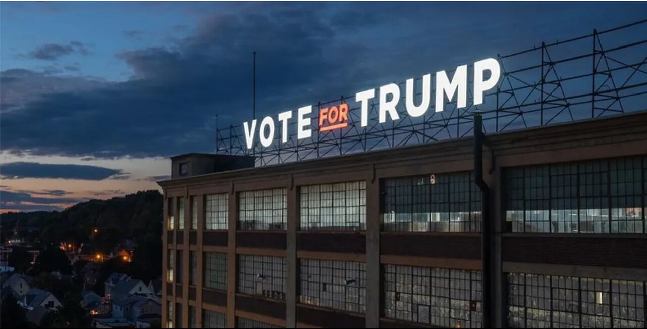 Giant 'Vote for Trump' Sign Defendants Win in NY Court