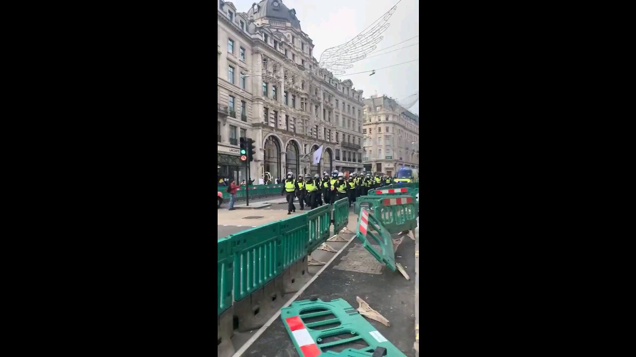 UK Army Or UK Police?