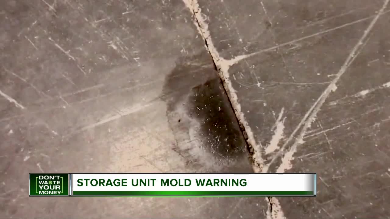 Storage unit mold warning