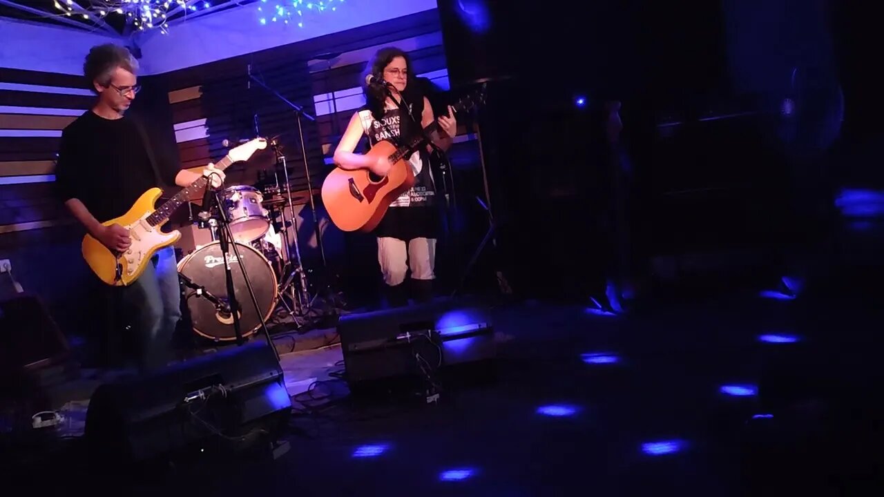 שירה ויזל - שותפה לפשע