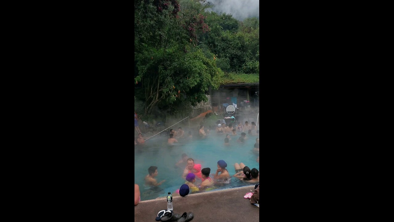 Papallacta Hot springs in Ecuador 🇪🇨 #travel #hotsprings #ecuador #vacation #nature #explore