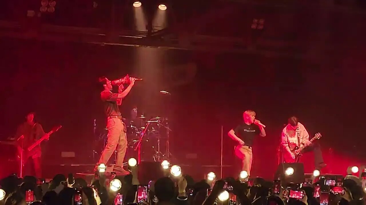 N.Flying in Houston song Needs ID