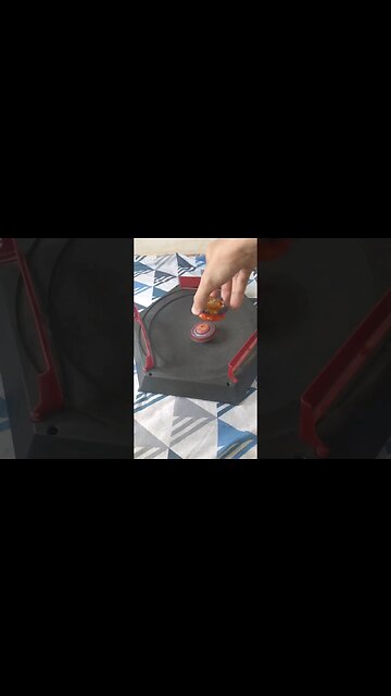 girando meu fafnir com a mão #batalhadebeyblade #beyblade