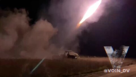 🇷🇺V group launching Mlrs at Ukrainian positions