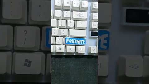 Fortnite logo on keyboard drawing acrylic painting #fortnite #acrylicpainting #acrylic