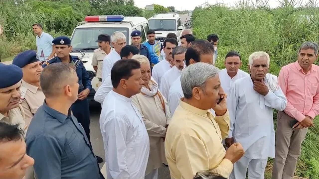 चरखी दादरी | JP DALAL ने अधिकारियों की लगाई फटकार, कहा- किसान हमारे मालिक और हम उनके नौकर | KK NEWS