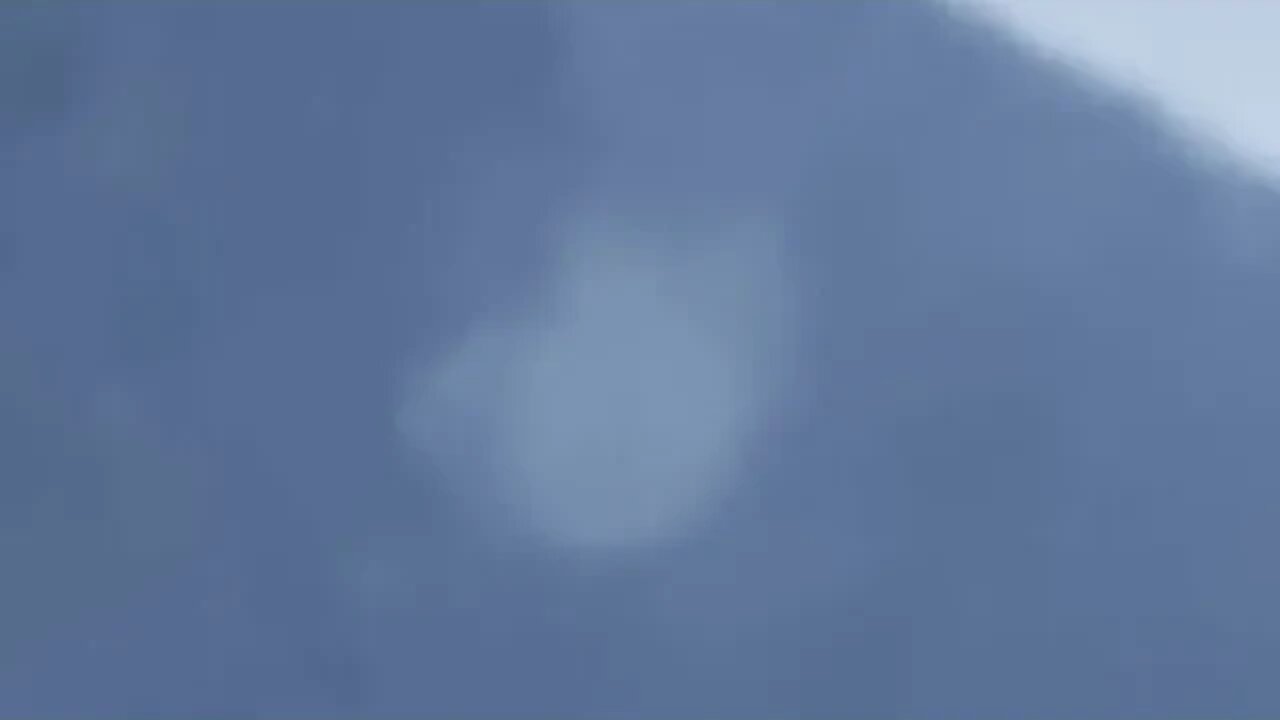 very large sphere UFO flyby