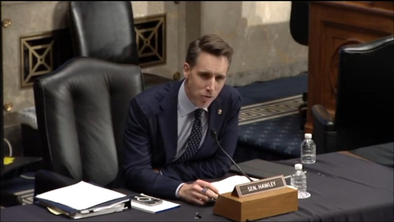 Sen Josh Hawley Calls Out Facebook For Working With Gov’t To Censor Free Speech