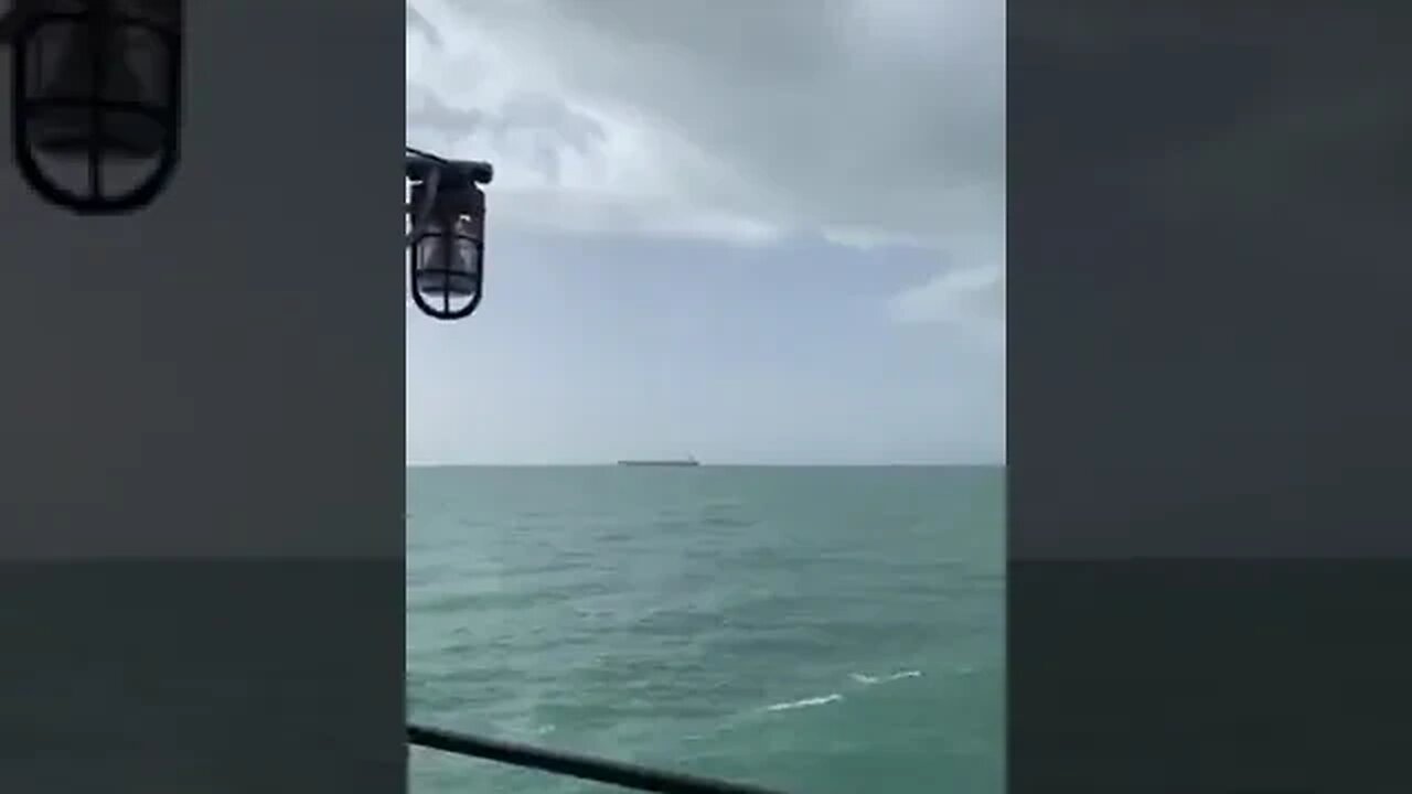 #CycloneBiparjoy near India's Mundra Port...