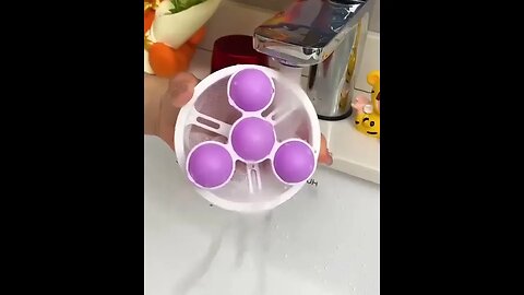💦No more pet hair & lint stuck on freshly washed clothes!🧥 #clothes #viral #cleaning